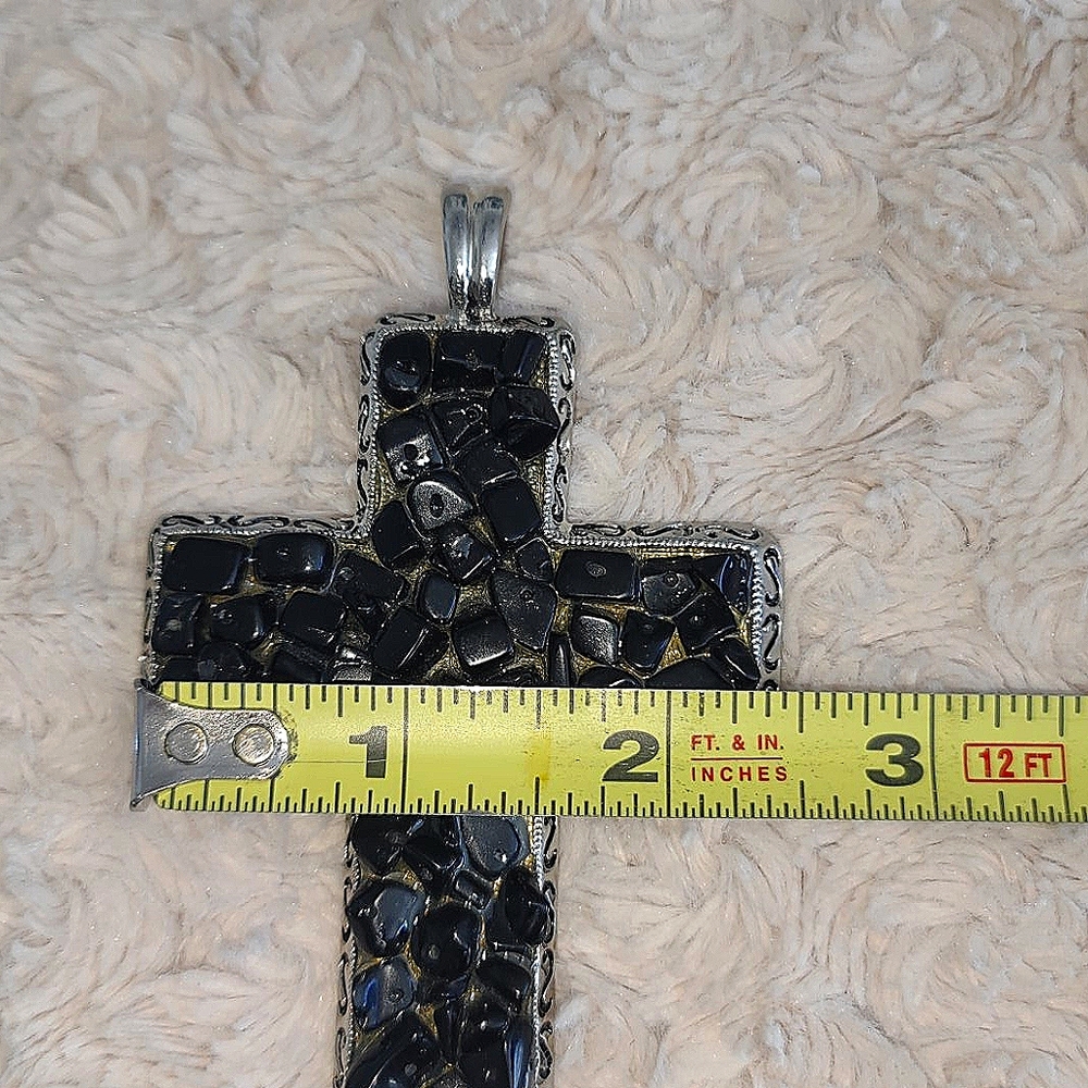 🎄Black Chunk Necklace w/ Black Stone Cross Pendant - Picture 7 of 11